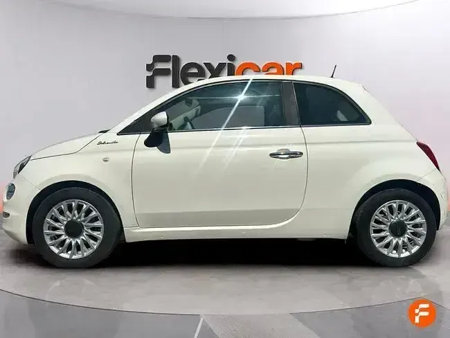 Usado Fiat 500 Dolcevita 70 CV (51 kW) 2021 Blanco Utilitario