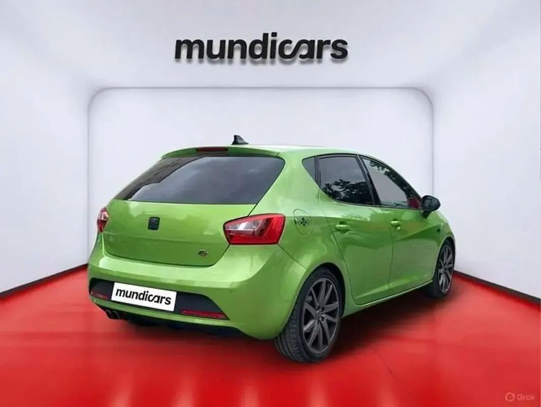 Usado Seat Ibiza ST FR 140 CV (102 kW) 2013 Verde Familiar