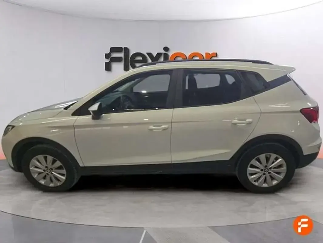 Usado Seat Arona Style 116 CV (85 kW) 2018 Blanco SUV