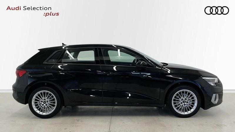 Usado Audi A3 Advanced Plus 116 CV (85 kW) 2023 Negro Berlina