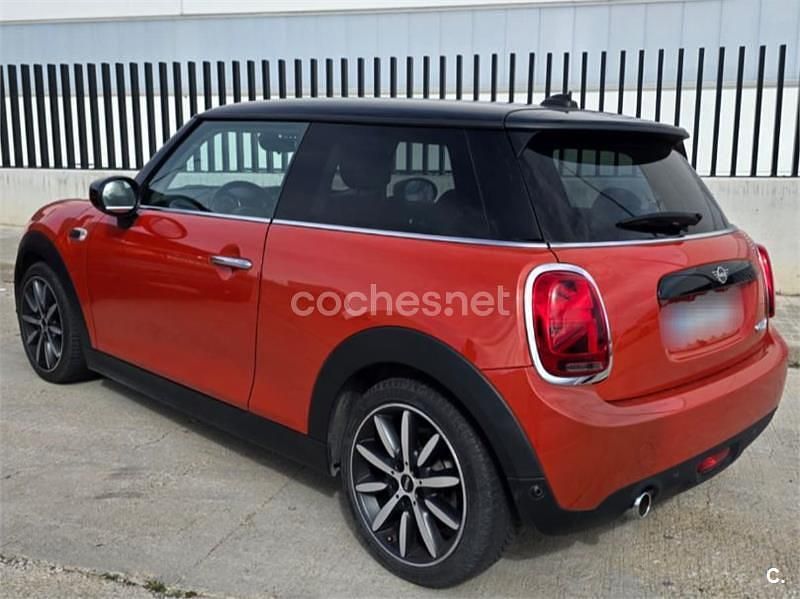 Usado Mini Cooper 136 CV (100 kW) 2019 Rojo Utilitario