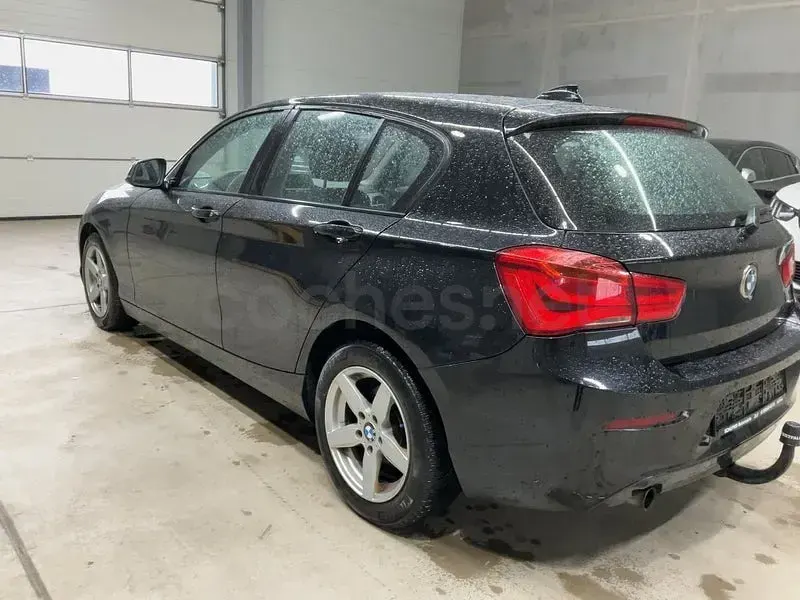 Usado BMW 118 136 CV (100 kW) 2015 Negro Utilitario
