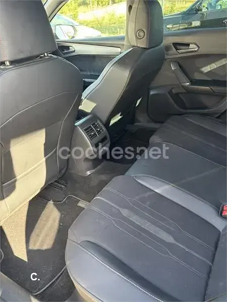 Usado Cupra Leon 190 CV (139 kW) 2023 Negro Familiar
