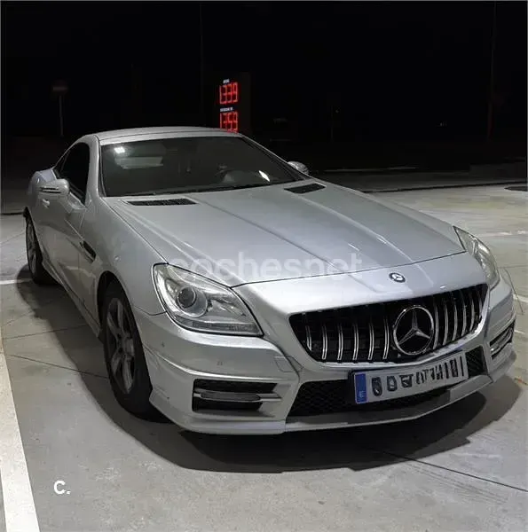 Usado Mercedes SLK200 184 CV (135 kW) 2011 Gris / plata Descapotable