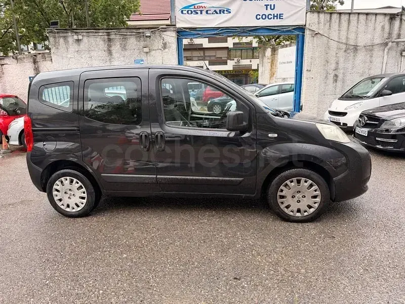 Usado Peugeot Bipper Active 75 CV (55 kW) 2011 Negro Monovolumen