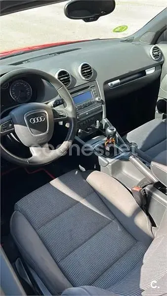 Usado Audi A3 Cabriolet Ambition 125 CV (91 kW) 2011 Rojo Descapotable