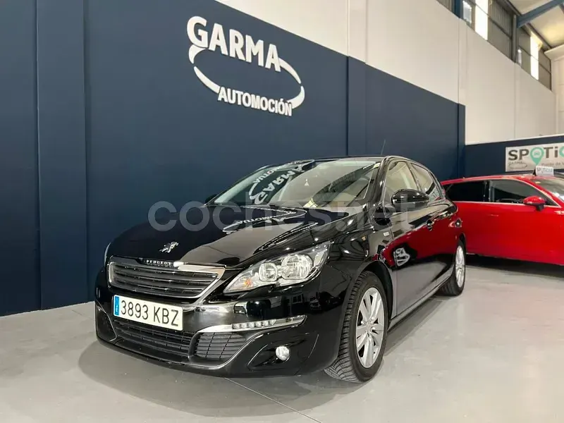 Usado Peugeot 308 Style 130 CV (95 kW) 2017 Negro Berlina