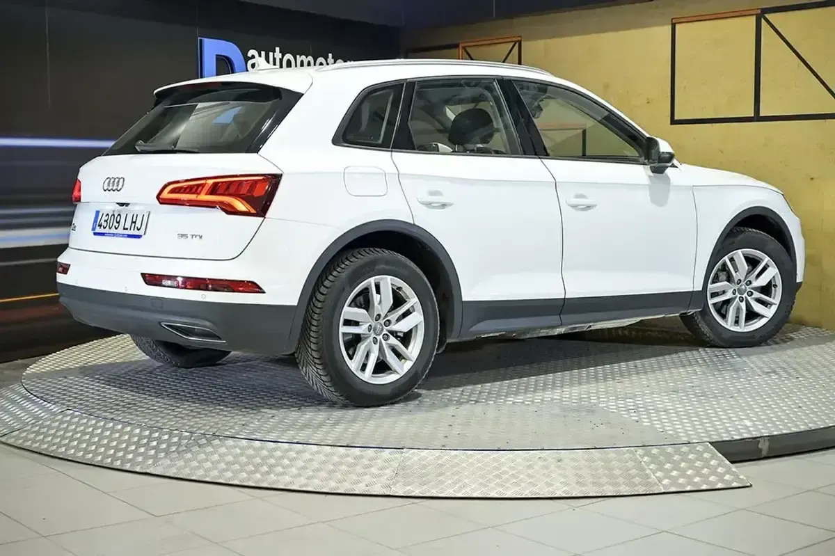 Usado Audi Q5 Advanced Plus 165 CV (121 kW) 2020 Blanco SUV