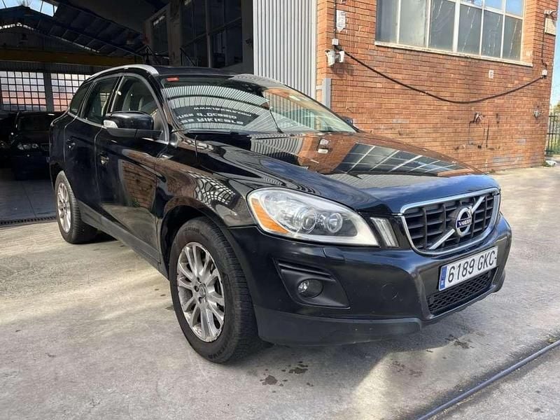 Usado Volvo XC60 Kinetic 205 CV (150 kW) 2011 Negro SUV