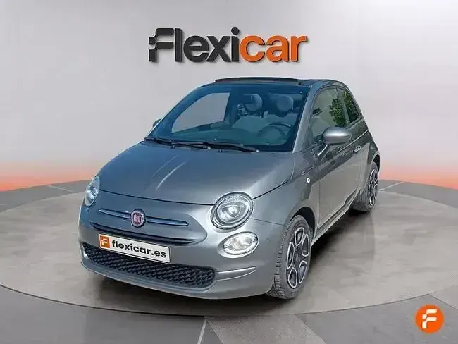 Usado Fiat 500 Club 70 CV (51 kW) 2023 Gris Utilitario