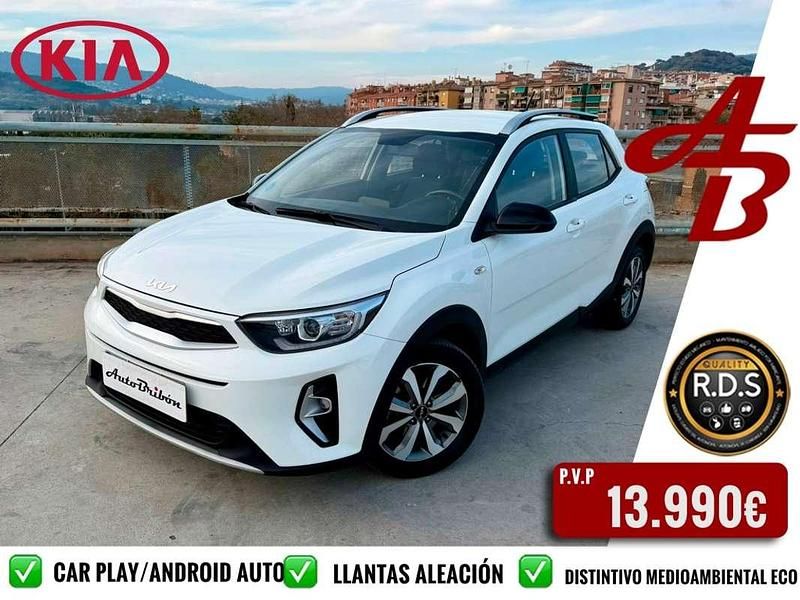 Usado Kia Stonic Plus 101 CV (74 kW) 2022 Blanco SUV