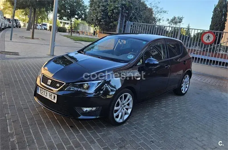 Usado Seat Ibiza FR 105 CV (77 kW) 2014 Negro Berlina