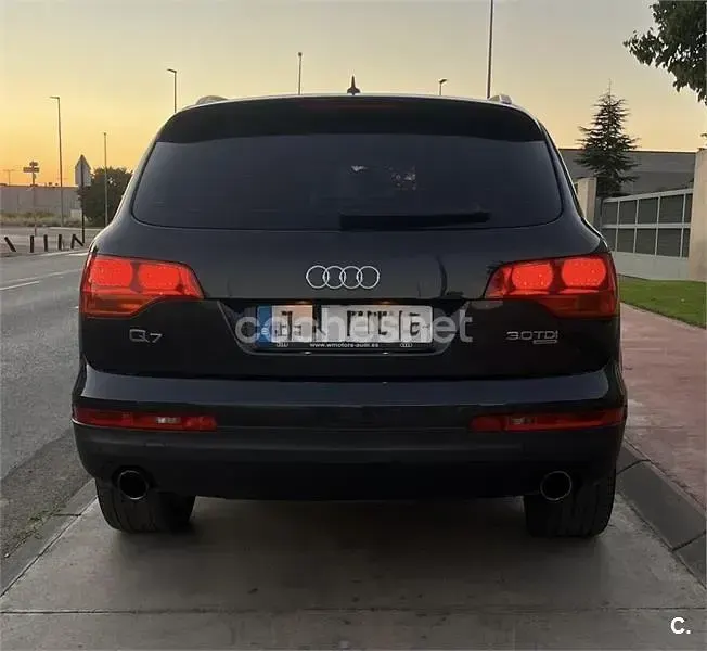 Usado Audi Q7 240 CV (176 kW) 2011 Negro SUV