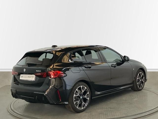 Usado BMW 120 Comfort Edition 190 CV (139 kW) 2025 Utilitario