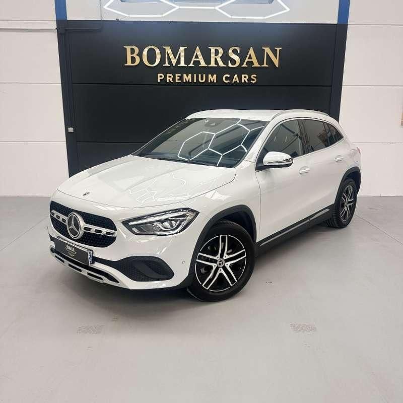 Usado Mercedes GLA250 218 CV (160 kW) 2022 Blanco SUV