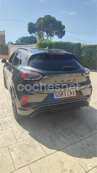 Usado Ford Puma ST-Line 125 CV (91 kW) 2021 Gris / plata SUV