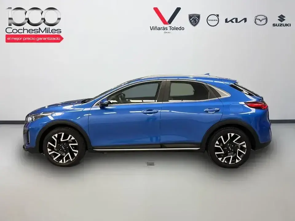 Usado Kia XCeed 100 CV (73 kW) 2024 Azul SUV