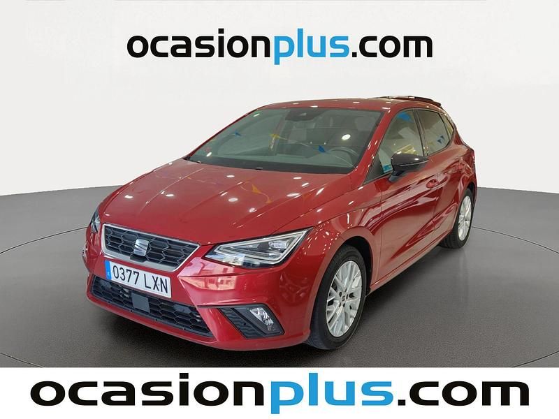 Usado Seat Ibiza FR 110 CV (80 kW) 2022 Rojo Utilitario
