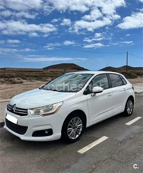Usado Citroën C4 Tonic 95 CV (69 kW) 2014 Blanco Berlina