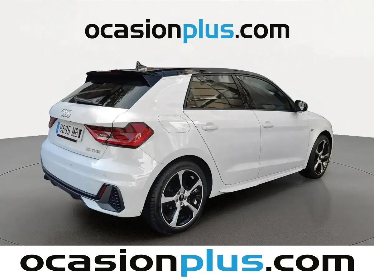Usado Audi A1 S-Line 110 CV (80 kW) 2022 Blanco SUV