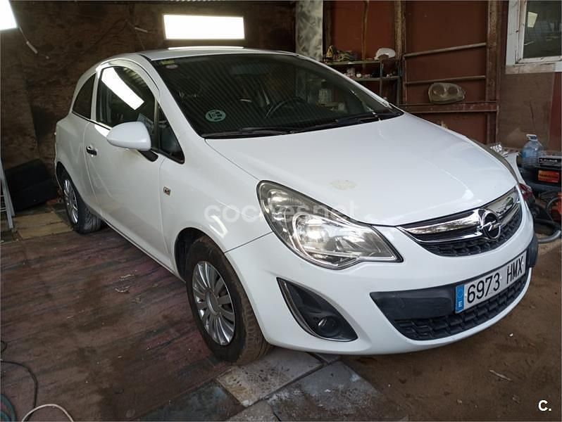 Usado Opel Corsa Selective 75 CV (55 kW) 2012 Blanco Berlina