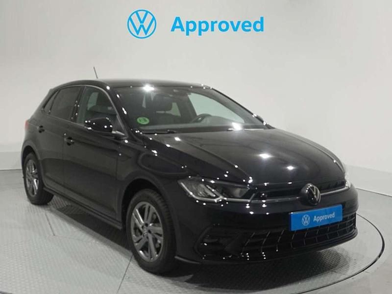 Negro Usado 2024 VW Polo R-line Utilitario | 19.800 € (Precio justo) - Imagen 1/4