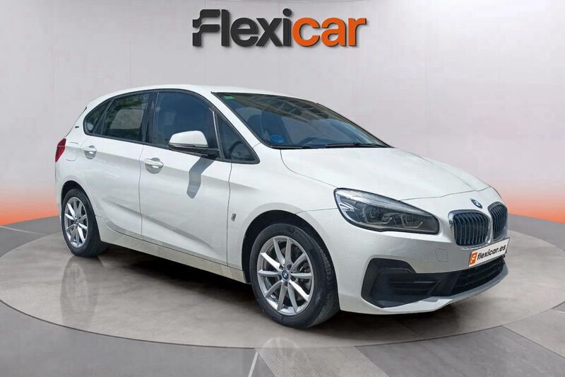 Blanco Usado 2019 BMW 225 Active Tourer iPerformance Monovolumen | 14.290 € (Precio justo) - Imagen 1/4