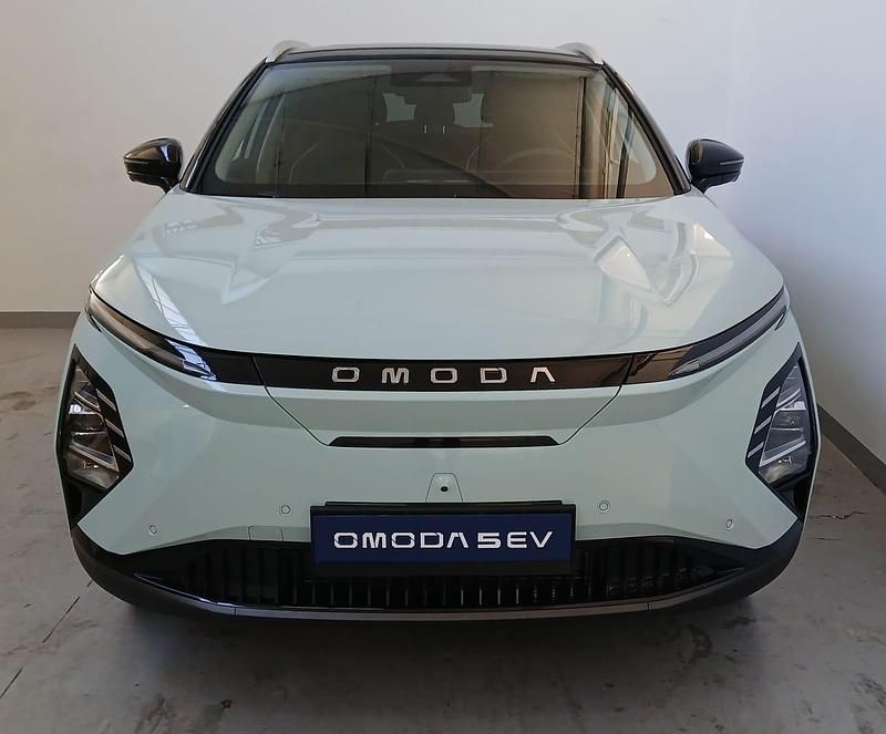 Verde Usado 2024 Omoda 5 SUV | 30.000 € (Caro) - Imagen 1/4