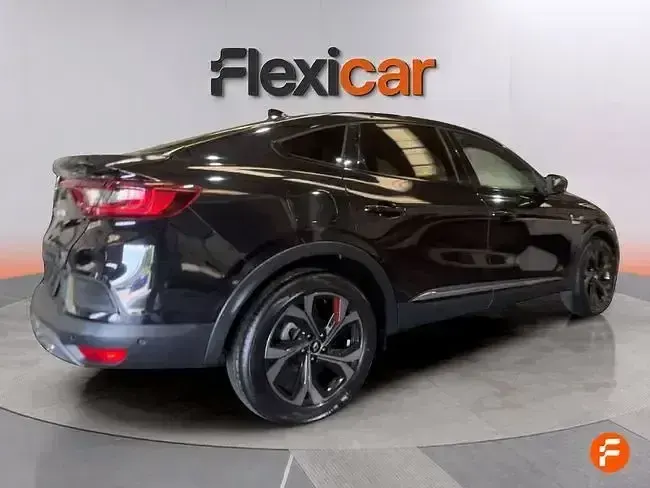 Usado Renault Arkana RS Line 140 CV (102 kW) 2021 Negro SUV
