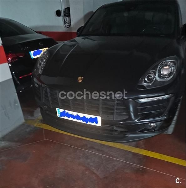 Używany Porsche Macan S 258 KM (189 kW) 2016 Czarny SUV