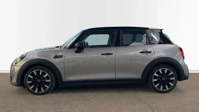 Usado Mini Cooper S 178 CV (130 kW) 2023 Gris / plata Utilitario