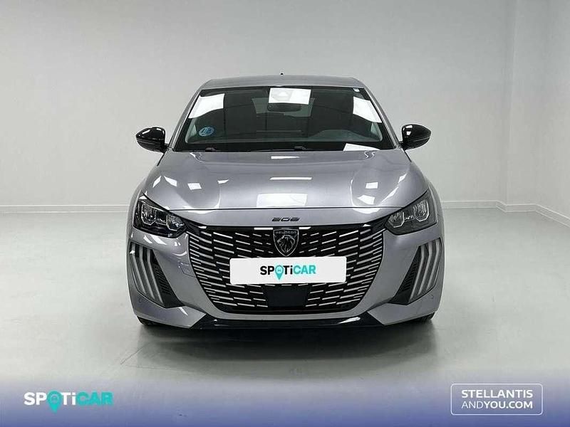 Usado Peugeot 208 Allure 110 CV (80 kW) 2025 Gris Utilitario