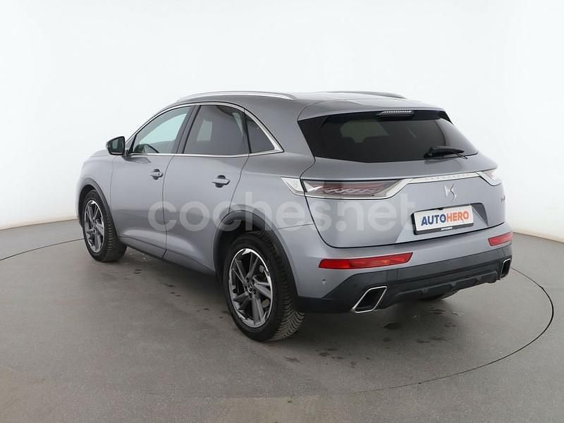 Usado DS Automobiles DS7 Crossback So Chic 180 CV (132 kW) 2019 Gris SUV