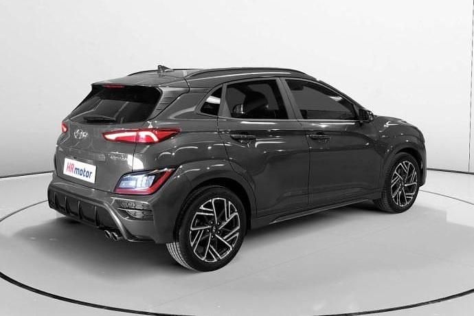 Usado Hyundai Kona N Line 121 CV (88 kW) 2023 Negro SUV