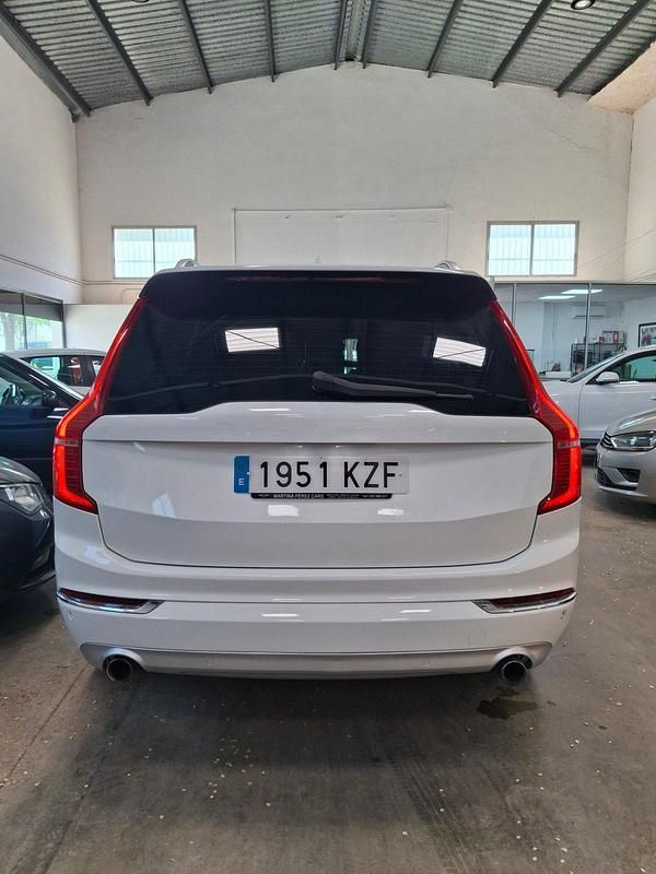 Usado Volvo XC90 Momentum 235 CV (172 kW) 2017 Blanco SUV