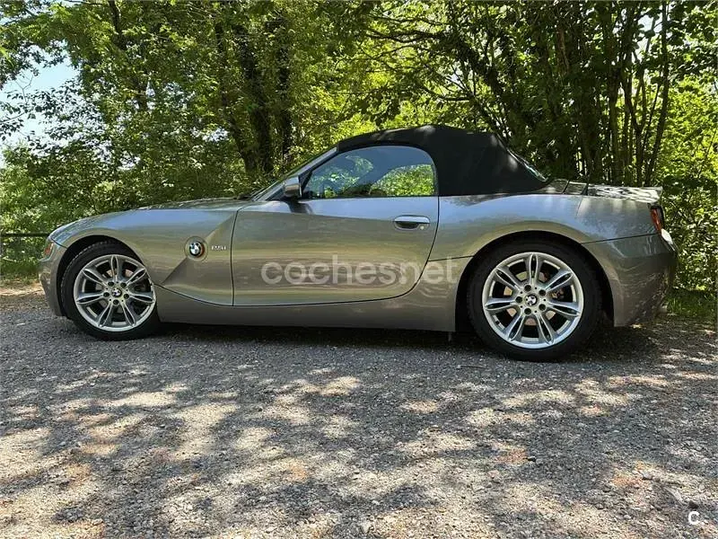 Usado BMW Z4 192 CV (141 kW) 2004 Gris / plata Descapotable