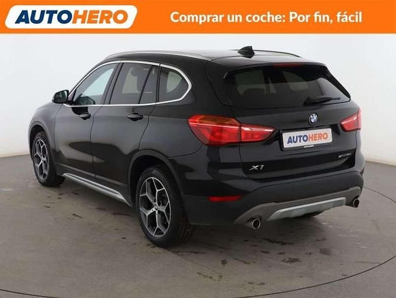 Usado BMW X1 Sport Line 150 CV (110 kW) 2019 Negro SUV