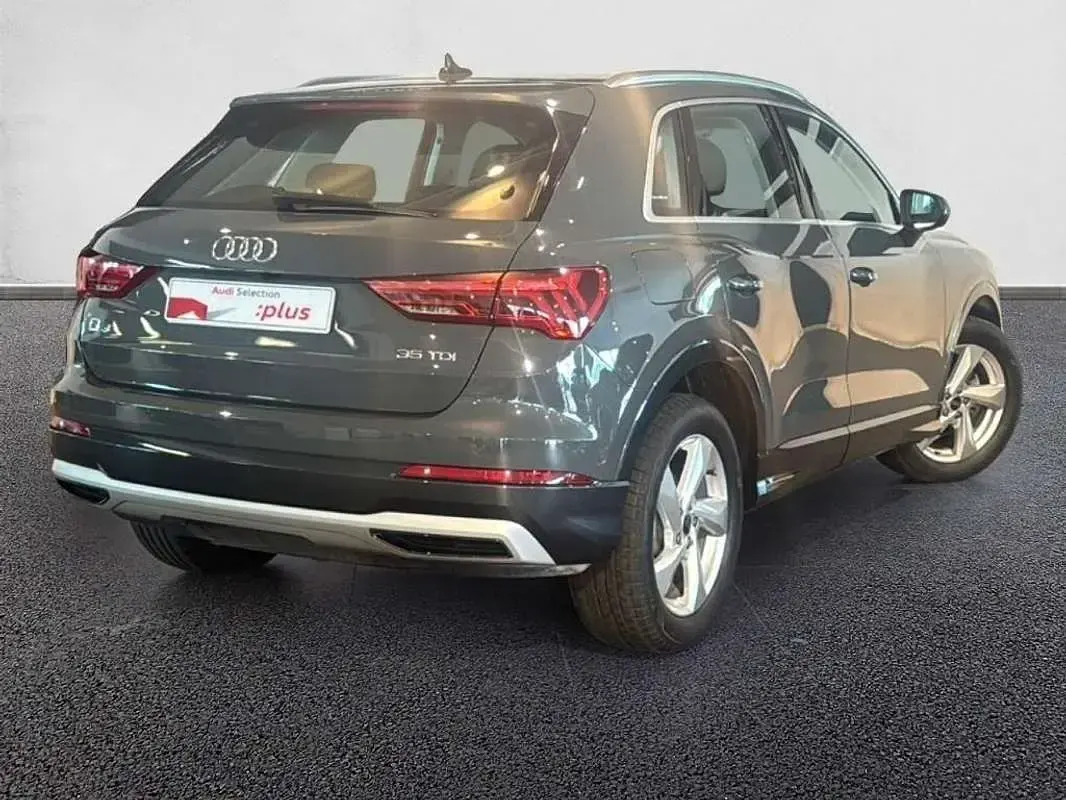 Usado Audi Q3 Advanced 150 CV (110 kW) 2024 Gris SUV