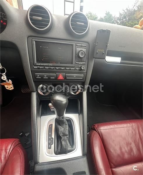 Usado Audi A3 Attraction 170 CV (125 kW) 2007 Gris / plata Berlina