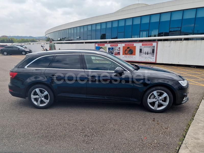 Usado Audi A4 Advanced Plus 190 CV (139 kW) 2019 Negro Familiar