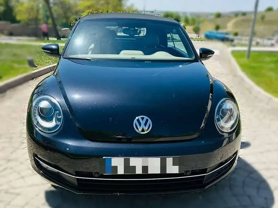 Usado VW Beetle Sport 140 CV (102 kW) 2013 Negro Utilitario