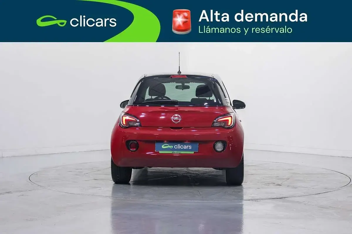 Usado Opel Adam Glam 87 CV (63 kW) 2018 Rojo Utilitario