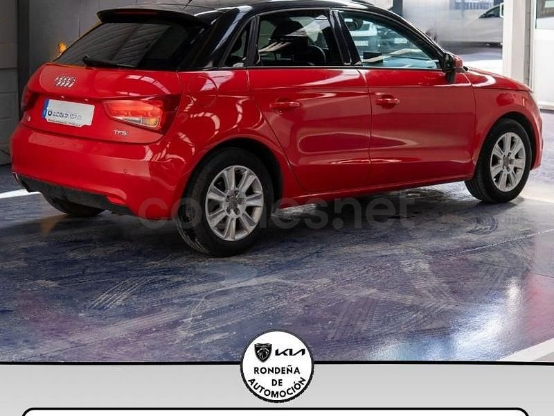 Rojo Usado 2013 Audi A1 Sportback Utilitario | 10.901 € (Precio justo) - Imagen 1/4