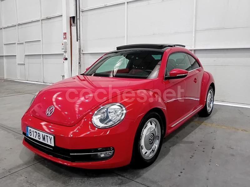 Usado VW Beetle Design 140 CV (102 kW) 2012 Rojo Utilitario
