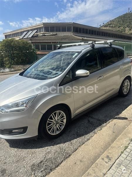 Usado Ford C-MAX Titanium 120 CV (88 kW) 2015 Gris / plata Monovolumen