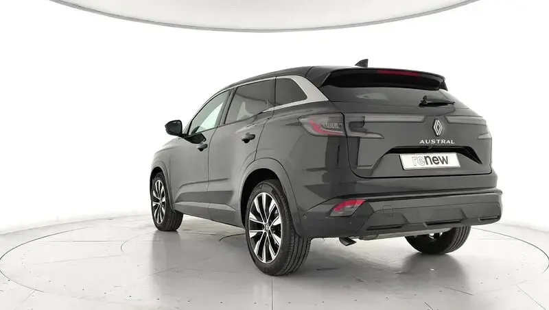 Begagnad Renault Austral Techno 160 HK (117 kW) 2024 Svart SUV