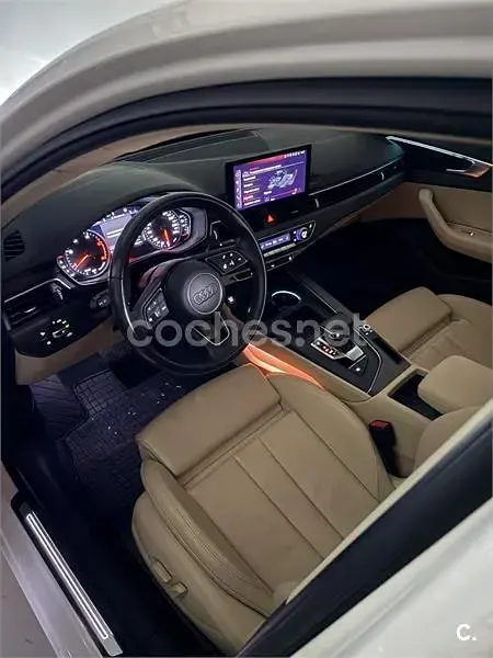 Usado Audi A4 Advanced Plus 136 CV (100 kW) 2021 Blanco Familiar