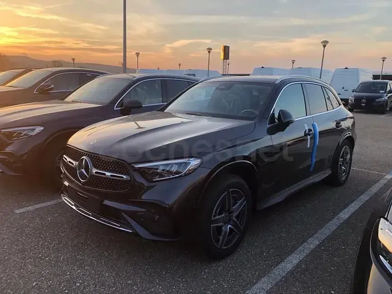 Nuevo Mercedes GLC220 197 CV (144 kW) 2026 Negro SUV