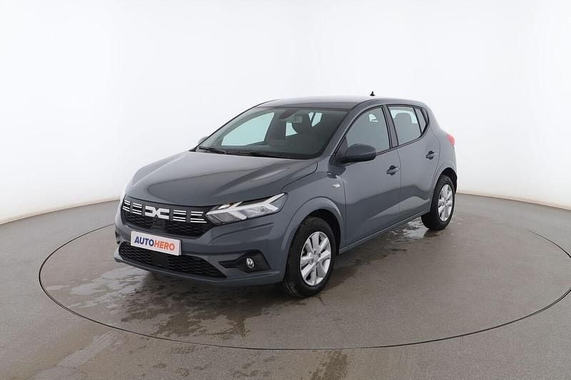 Gris Usado 2024 Dacia Sandero Expression Utilitario | 15.999 € (Precio justo) - Imagen 1/3