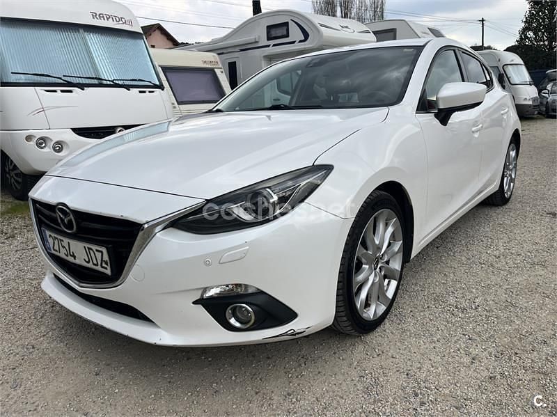 Usado Mazda 3 Luxury 120 CV (88 kW) 2015 Blanco Berlina